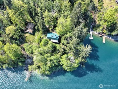 2070 W Cushman Ridge Drive Hoodsport WA 98548
