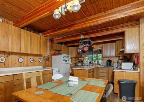 2070 W Cushman Ridge Drive Hoodsport WA 98548