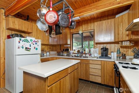 2070 W Cushman Ridge Drive Hoodsport WA 98548
