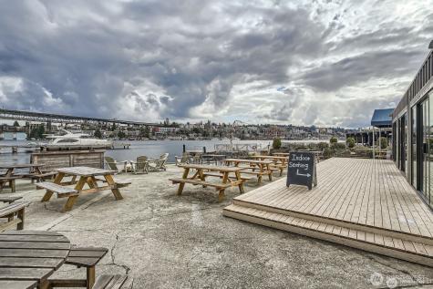 2309 N Northlake Way Seattle WA 98103