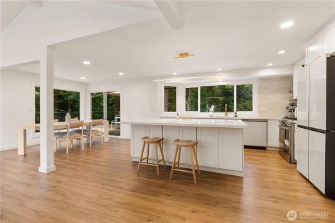 21810 NE 16th Street Sammamish WA 98074