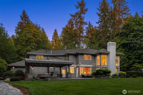 16915 226th Avenue NE Woodinville WA 98077