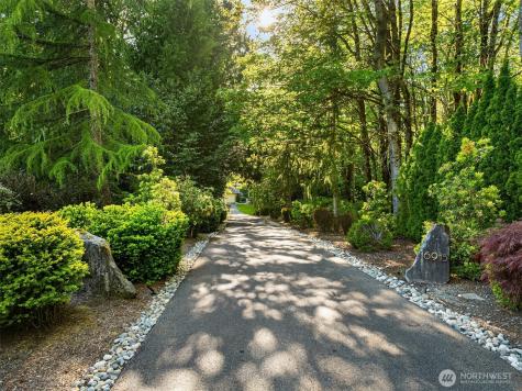 16915 226th Avenue NE Woodinville WA 98077