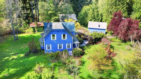 10472 NE Sunrise Bluff Lane Bainbridge Island WA 98110