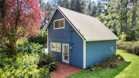 10472 NE Sunrise Bluff Lane Bainbridge Island WA 98110