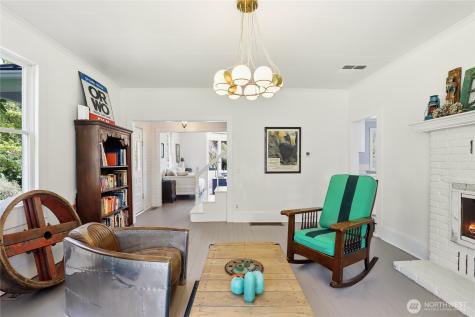 10472 NE Sunrise Bluff Lane Bainbridge Island WA 98110