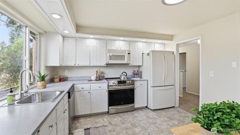 15667 SE Fairwood Boulevard Renton WA 98058