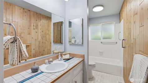 15667 SE Fairwood Boulevard Renton WA 98058