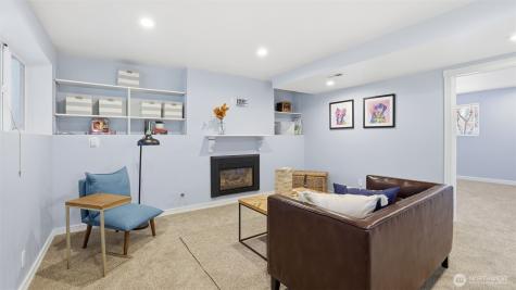 15667 SE Fairwood Boulevard Renton WA 98058