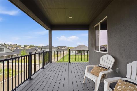 1075 Klamath Court Richland WA 99352