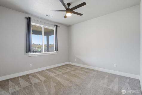 1075 Klamath Court Richland WA 99352
