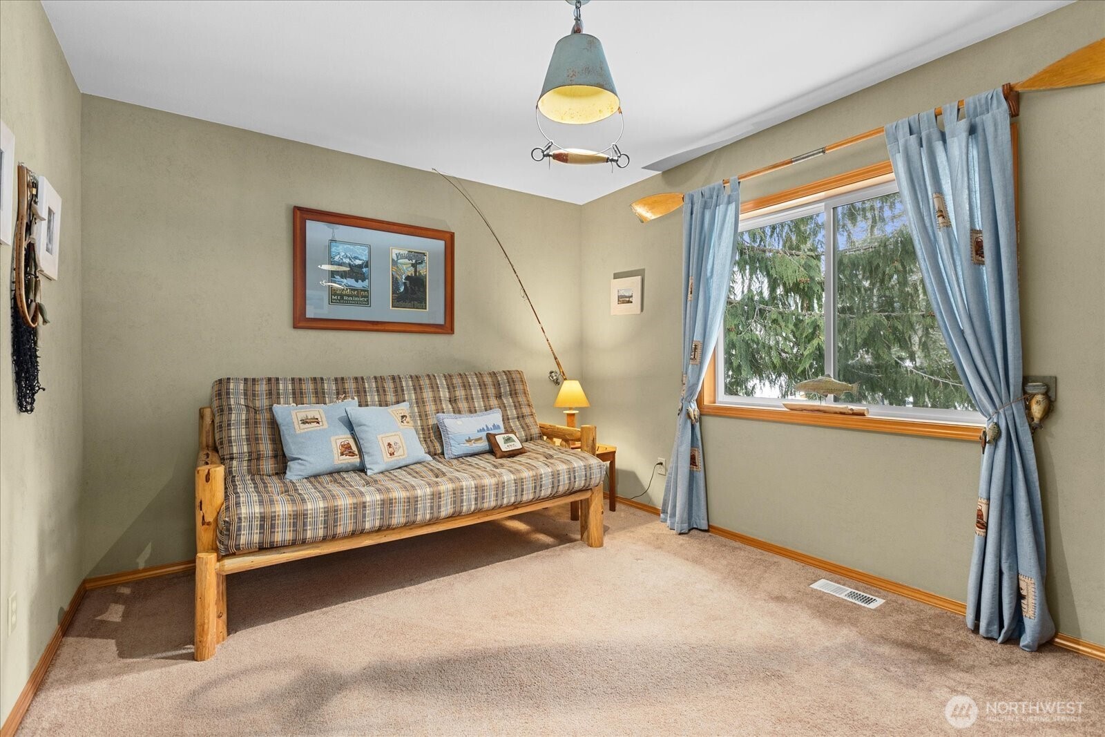 661 E Hyak Drive Snoqualmie Pass WA 98068