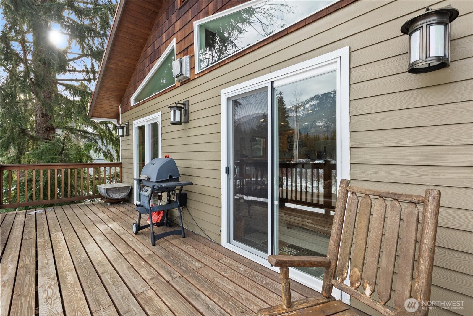 661 E Hyak Drive Snoqualmie Pass WA 98068