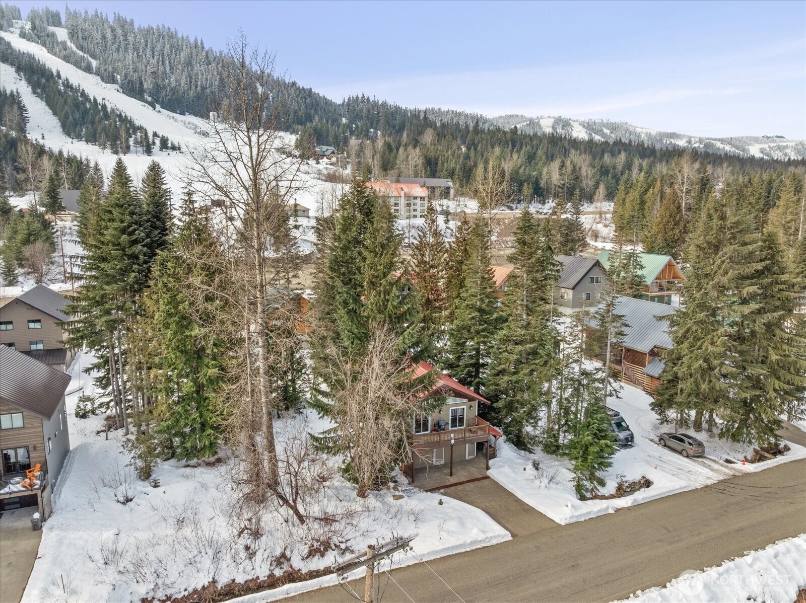 661 E Hyak Drive Snoqualmie Pass WA 98068
