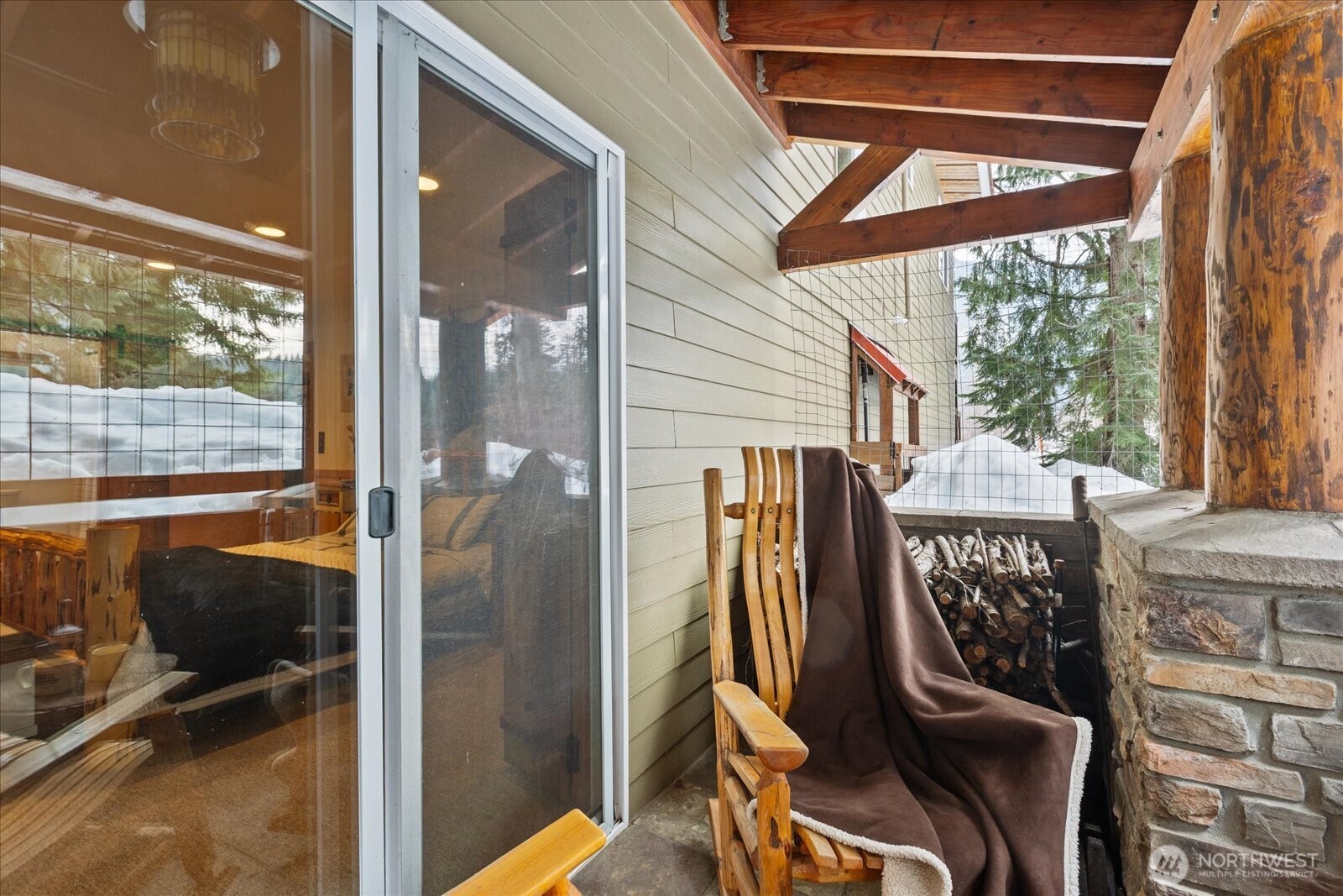 661 E Hyak Drive Snoqualmie Pass WA 98068