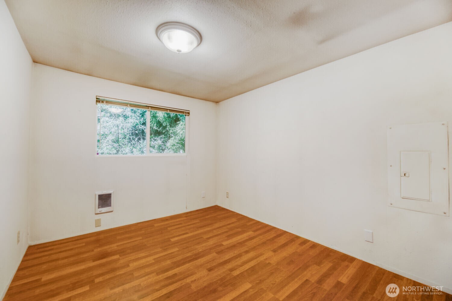 5703 318th Avenue NE Carnation WA 98014