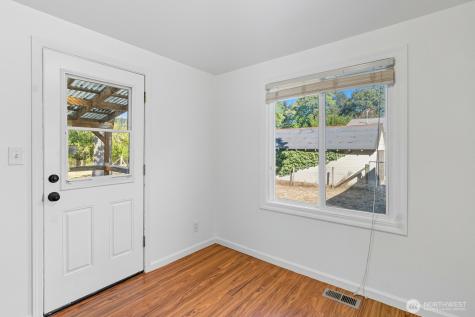 1492 SW Kelly Avenue Chehalis WA 98532