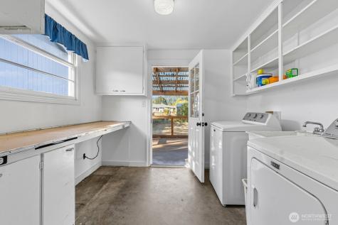 1492 SW Kelly Avenue Chehalis WA 98532