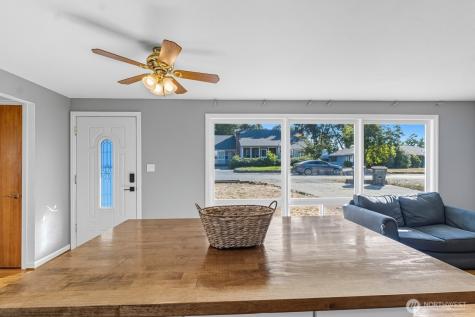 1492 SW Kelly Avenue Chehalis WA 98532