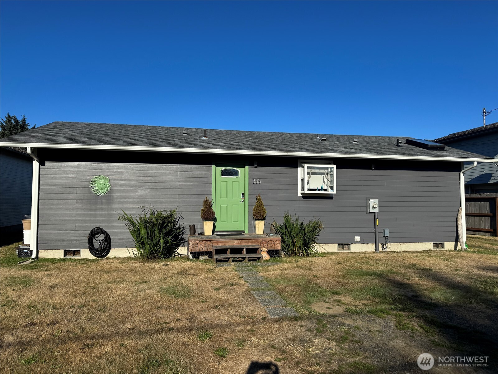 333 Canal Drive NE Ocean Shores WA 98569