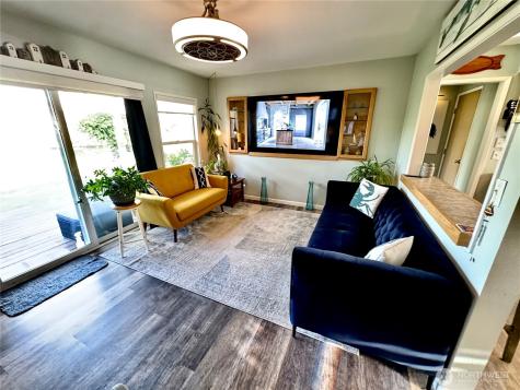333 Canal Drive NE Ocean Shores WA 98569