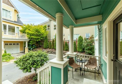 346 Wyatt Way NE Bainbridge Island WA 98110