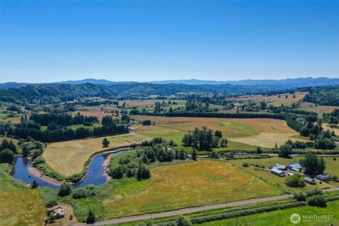 2001 Heckard Road Raymond WA 98577