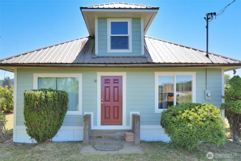 2001 Heckard Road Raymond WA 98577