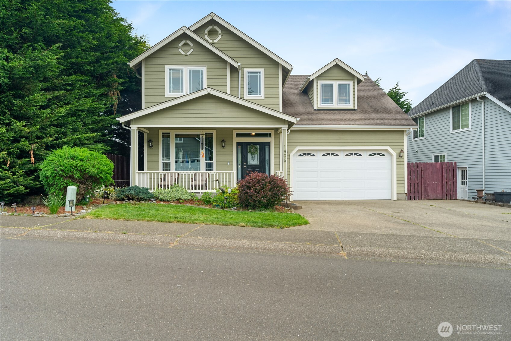 1405 Grays Pointe Lane Aberdeen WA 98520