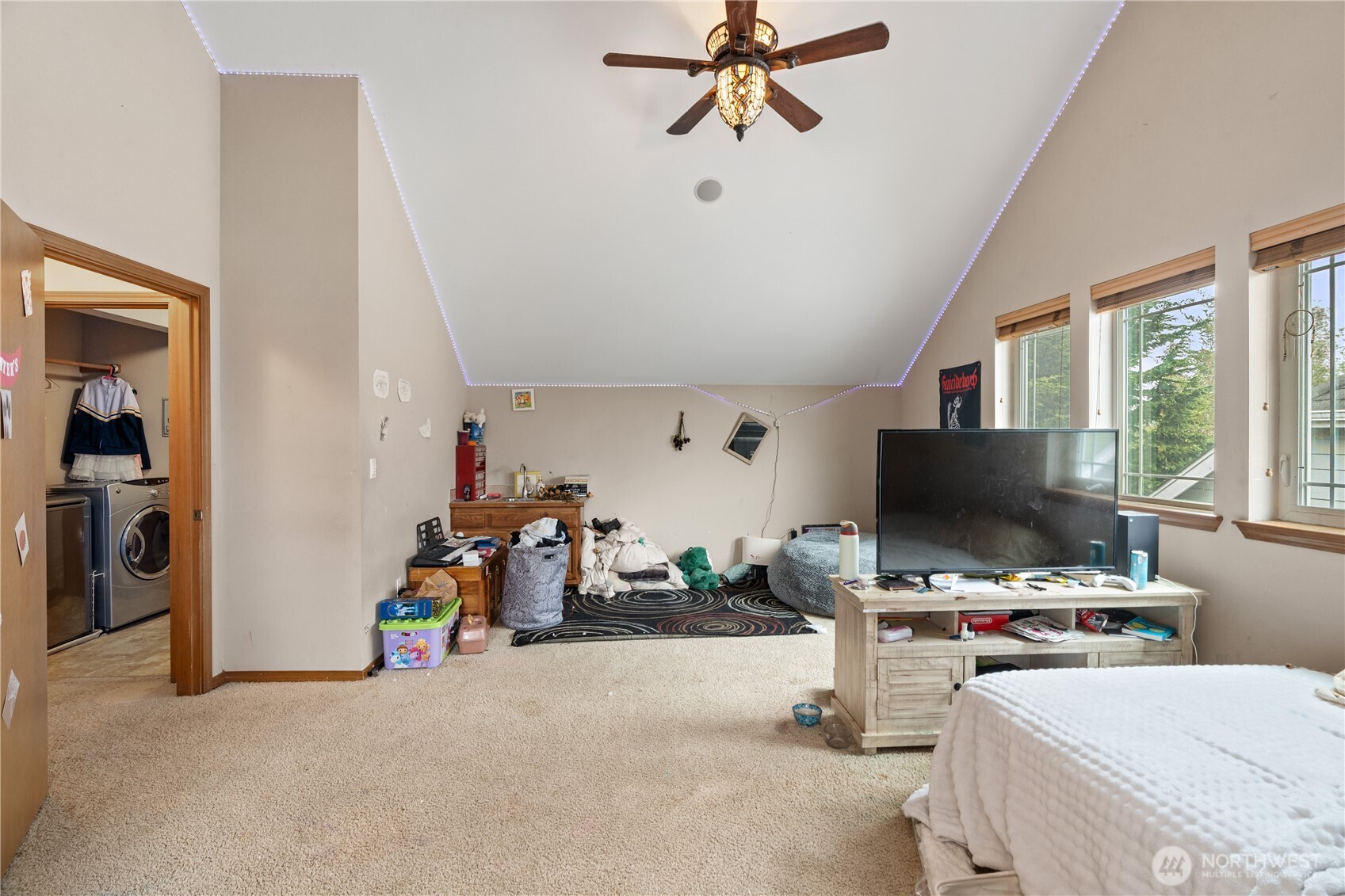 1405 Grays Pointe Lane Aberdeen WA 98520