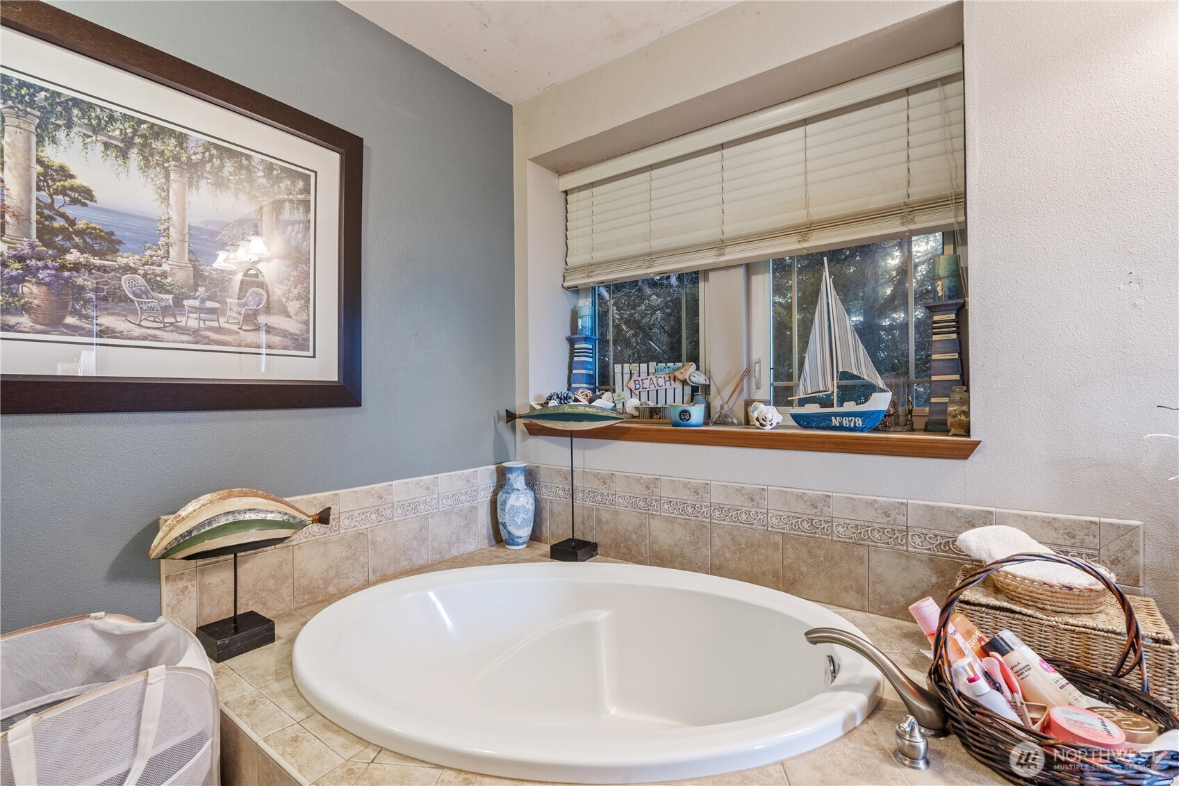 1405 Grays Pointe Lane Aberdeen WA 98520