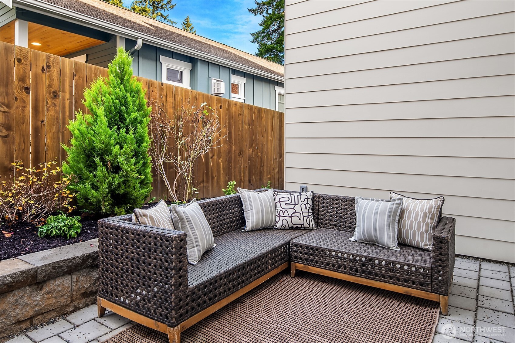 12002 20th Avenue NE Seattle WA 98125