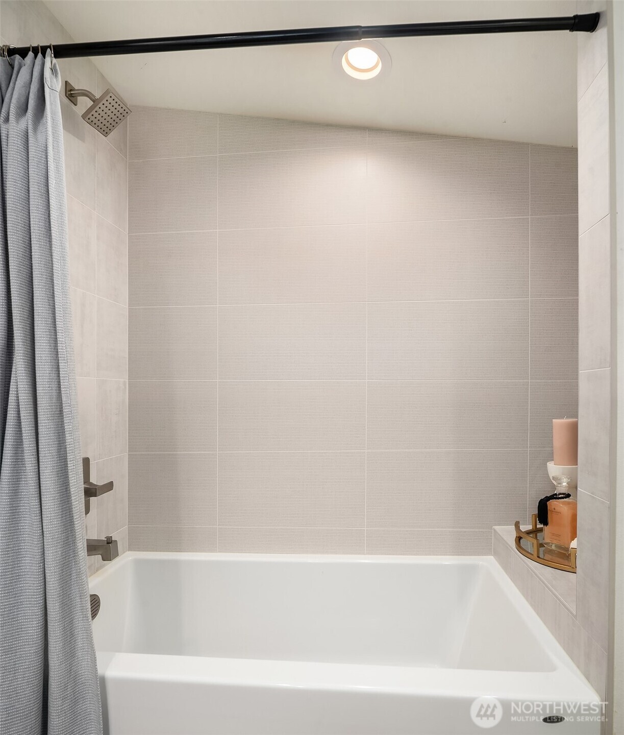 12002 20th Avenue NE Seattle WA 98125