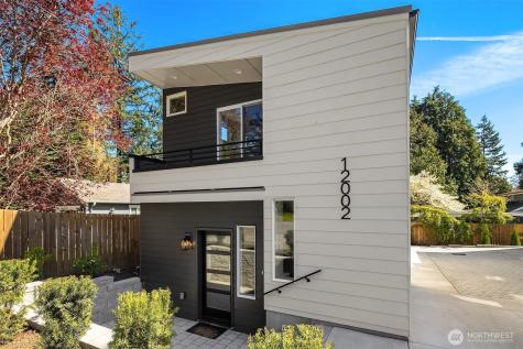 12002 20th Avenue NE Seattle WA 98125