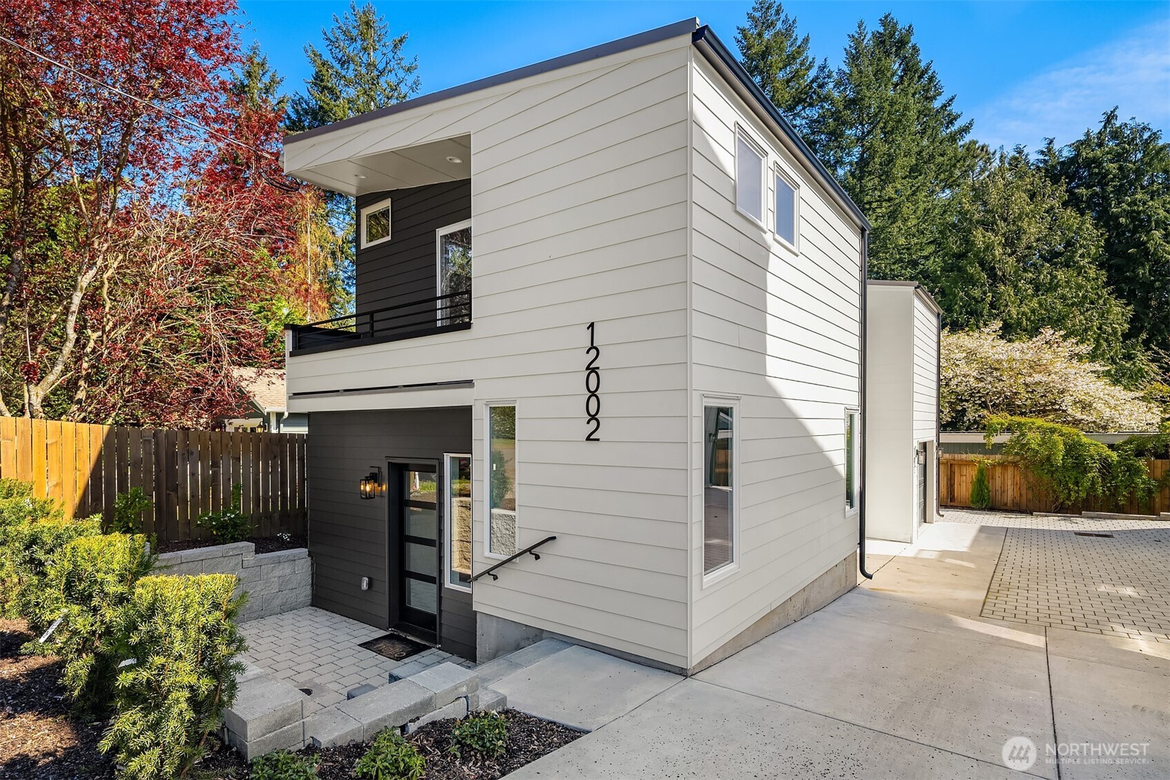 12002 20th Avenue NE Seattle WA 98125