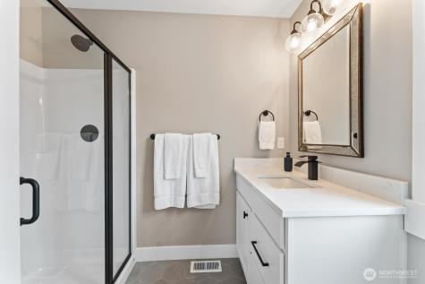 217 Bluebell Lane Chelan WA 98816