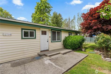 11710 Vickery Avenue E Tacoma WA 98446