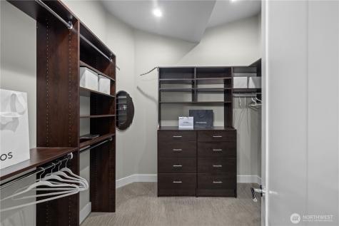 16908 SE 34th Street Bellevue WA 98008