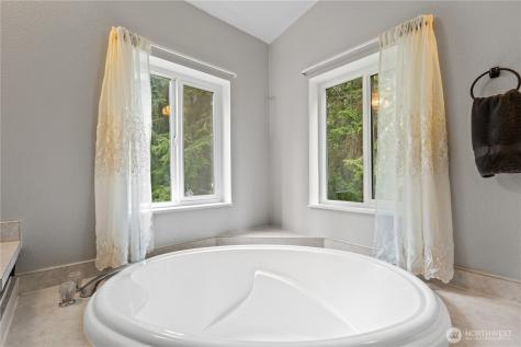 18112 56th Street NE Snohomish WA 98290