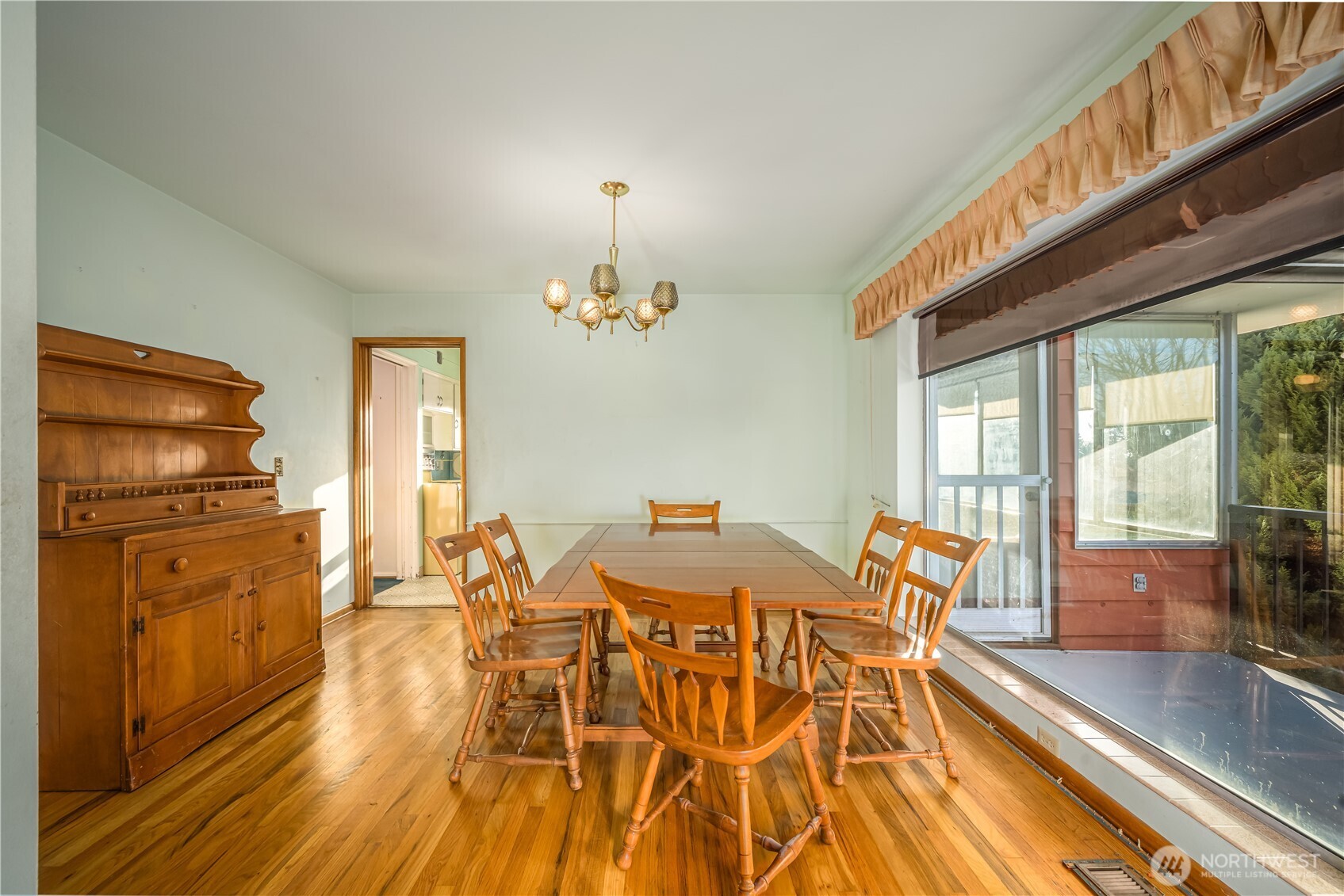 12009 Palatine Avenue N Seattle WA 98133