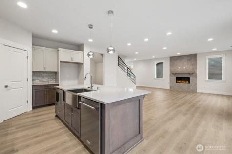 18011 SE 250th Place Covington WA 98042