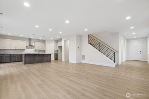 18011 SE 250th Place Covington WA 98042