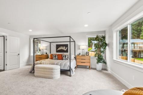 18011 SE 250th Place Covington WA 98042