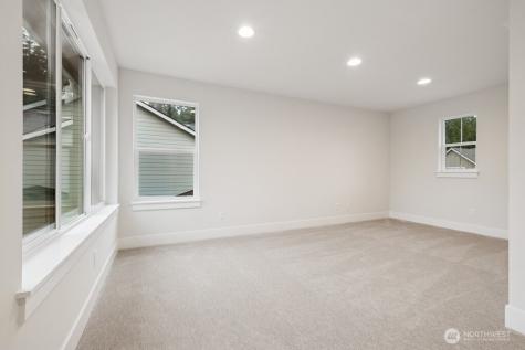 18011 SE 250th Place Covington WA 98042