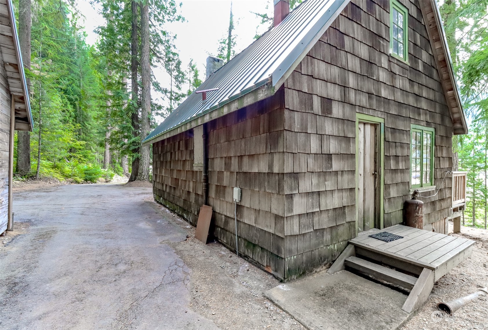 4061 Fs Road 4832 Snoqualmie Pass WA 98068