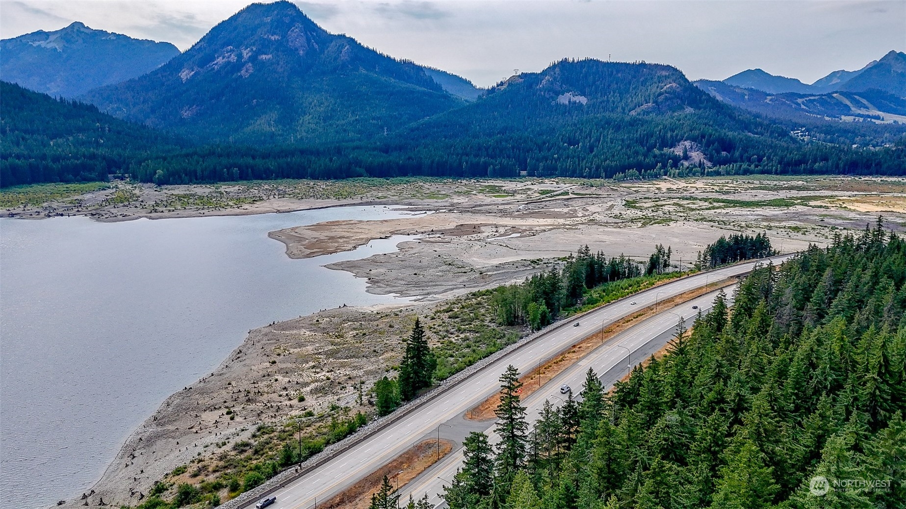 4061 Fs Road 4832 Snoqualmie Pass WA 98068
