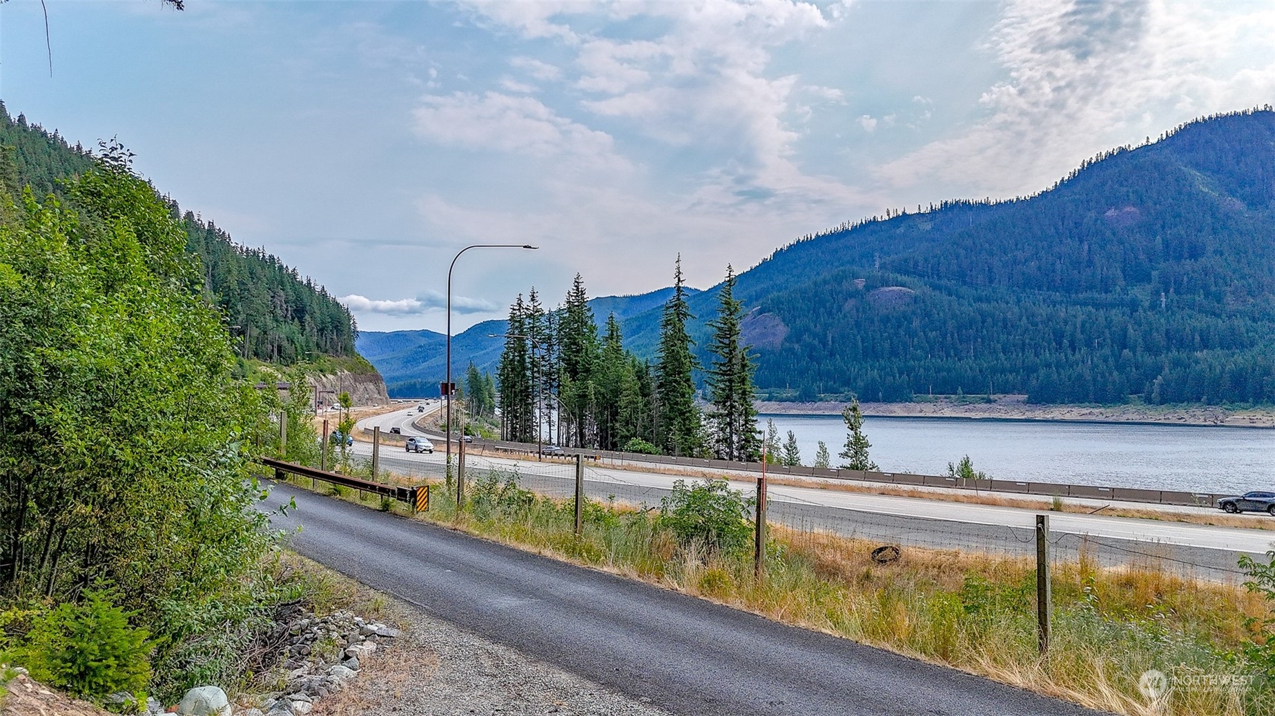 4061 Fs Road 4832 Snoqualmie Pass WA 98068