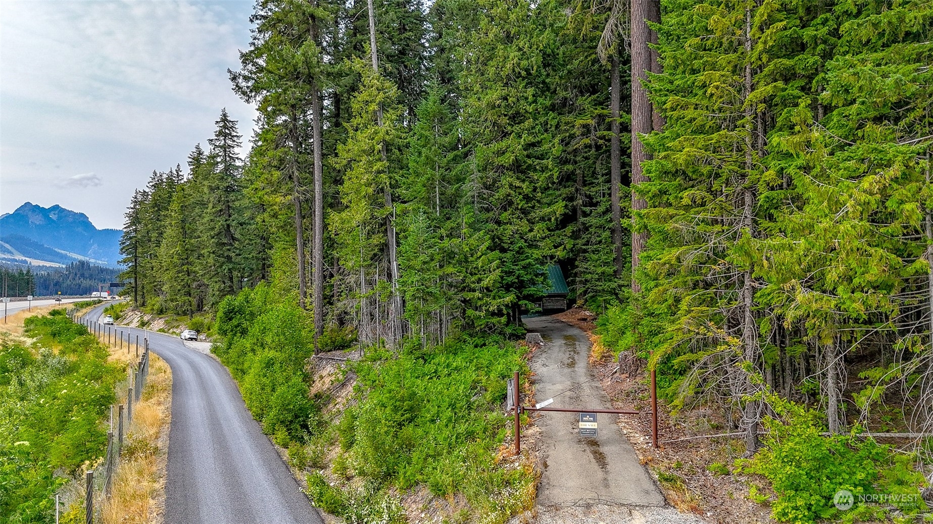 4061 Fs Road 4832 Snoqualmie Pass WA 98068