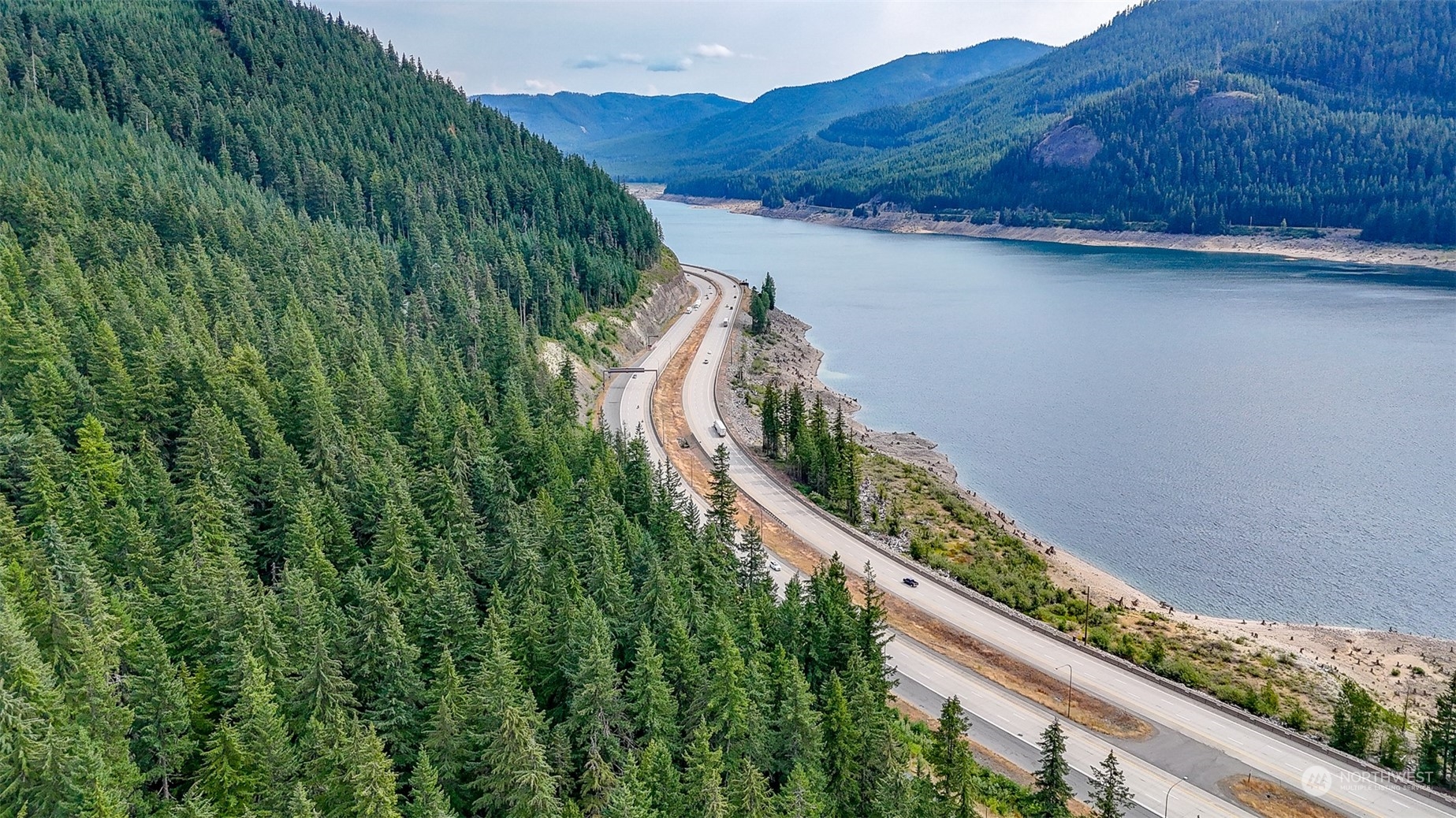 4061 Fs Road 4832 Snoqualmie Pass WA 98068