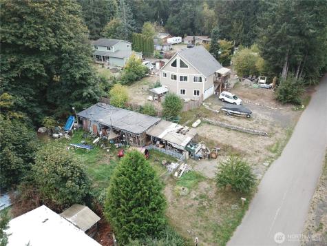 4646 SE Greenshores Port Orchard WA 98367